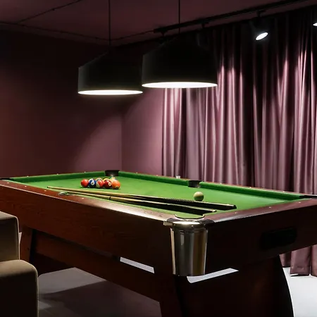 Monkeys Apartments Trastamara Billiard Room Sevilla Exterior foto